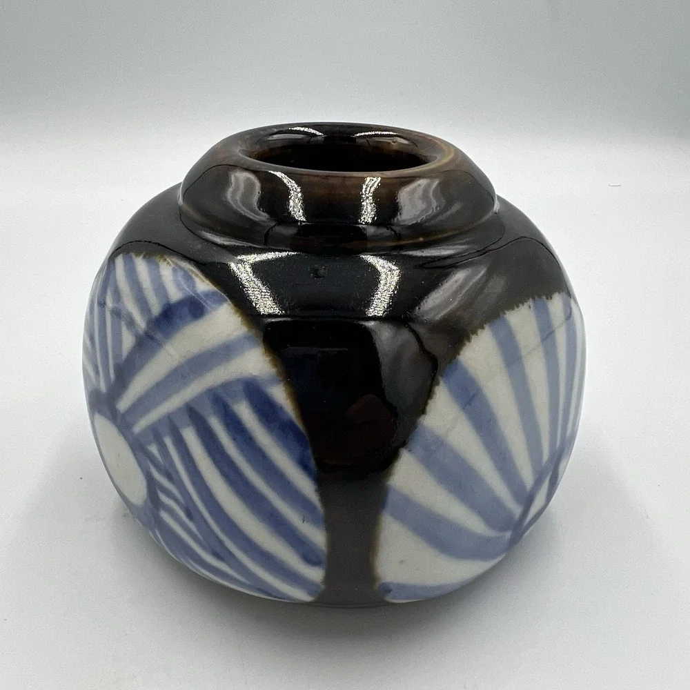 Vintage 1976 Studio Pottery Vase‎ Signed Renee Brown Blue Abstract 5.5